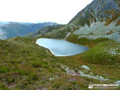 Hayedos Parque Natural de Redes;laguna grande de gredos cañadas reales cañones del ebro